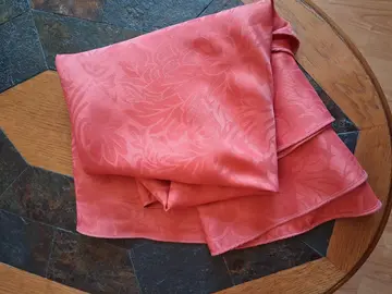 Grande nappe table ovale