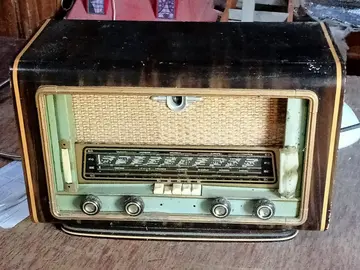 Ancien poste de radio