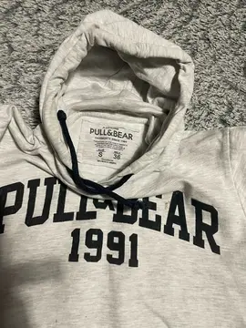Sweat à capuche pull&bear