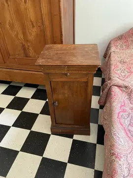 table de nuit