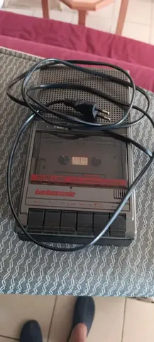 Magnétophone enregistreur cassette