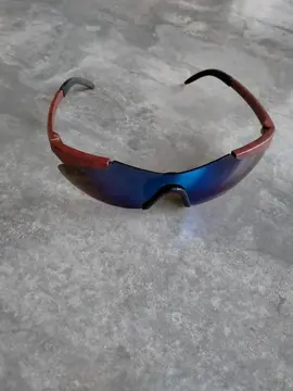 Lunettes de soleil sport