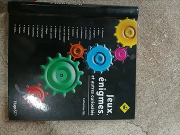 livre jeux et énigmes