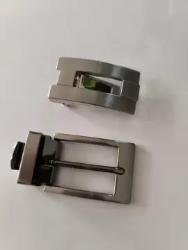 2 boucles de ceinture homme