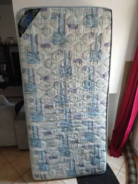 Matelas et sommier