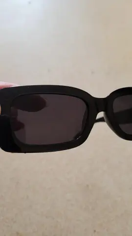 lunettes de soleil ok
