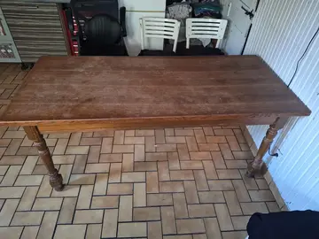 table de salle à manger en bois