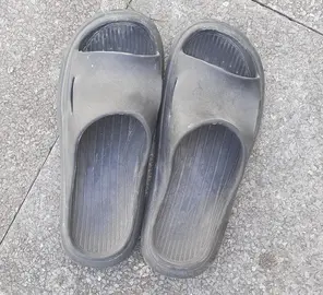 sandales plastique
