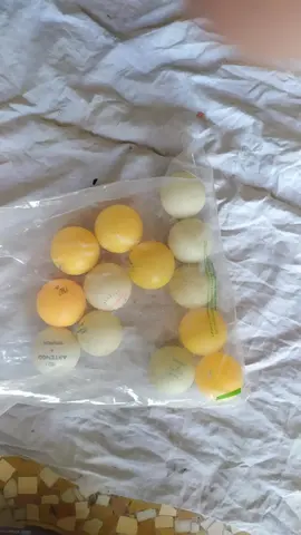 balles de ping pong