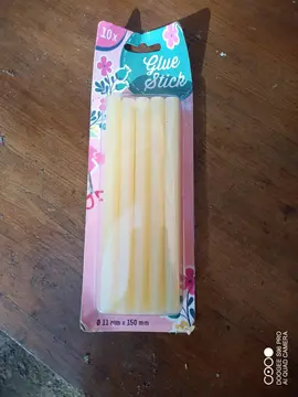 tube de colle