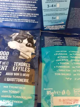 Le repas pour le chat "gelé de thon"