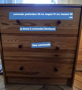 2 commodes en pin