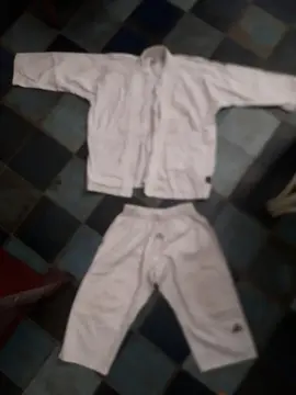kimono 8-10 ans