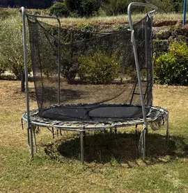 Trampoline