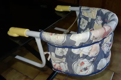 Siège de table pour bébé (n°1)