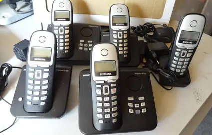 Lot de téléphones fixes