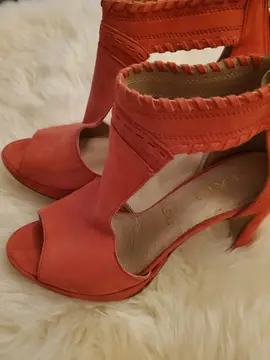 chaussures bon état marque texto taille 37