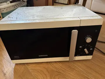 micro ondes pour pièce