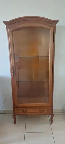 Vitrine en merisier
