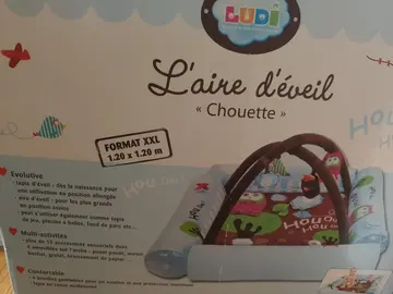aire d'éveil bébé