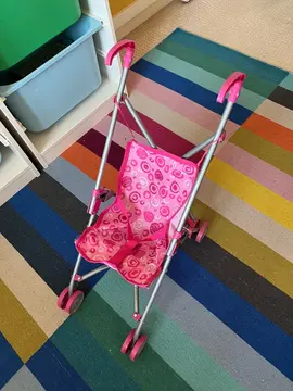petite poussette pour poupée
