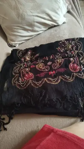 écharpe femme brodée la redoute