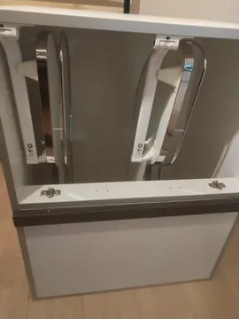 Meuble d'angle avec pied