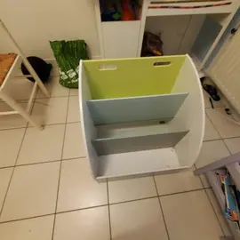 bibliothèque en bois