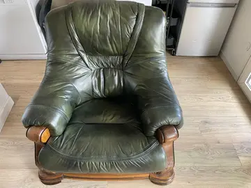 fauteuil bois cuir