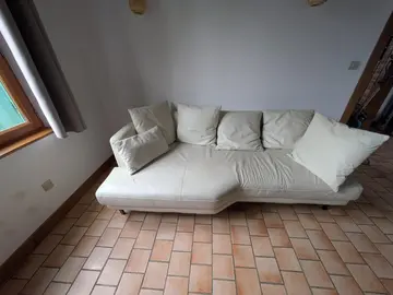 canapé cuir beige 3 places tessoun