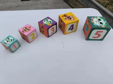 Cubes à empiler