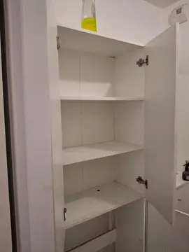 meuble sur toilettes ou machine a laver
