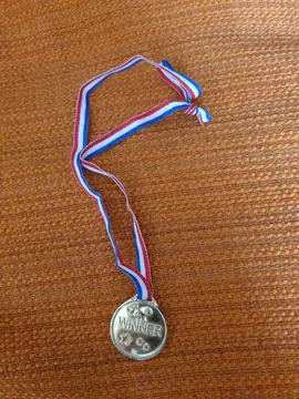Médaille winner