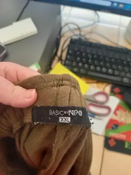 pantalon de survêtement homme kaki bon état laver taille xxl avec troue