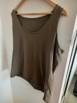 débardeur kaki très bon état laver pour femme taille xxxl