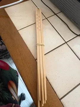 lot 2 de 6 baguette de chinois en bois très bon état