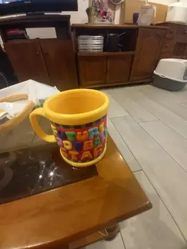 mug en plastique pour enfant a laver