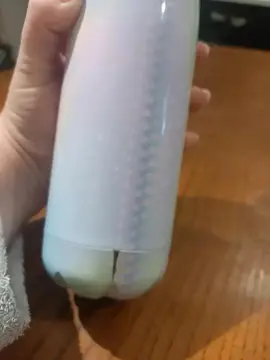 gourde licorne bon état un peux abimer en bas