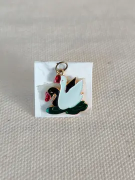 Pendentif couple de cygnes