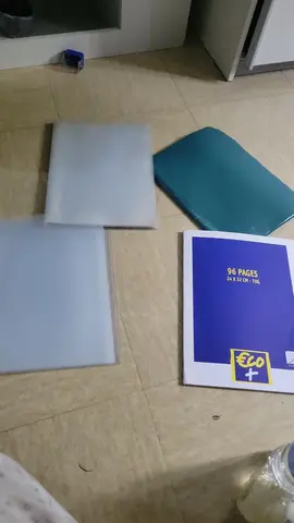 Vêtements fille 9 10ans et des affaire scolaire