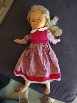 Poupée