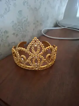 Couronne, serre tête