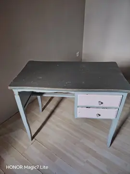 Petit bureau