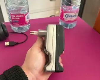 Chargeur a pille bon état fonctionne
