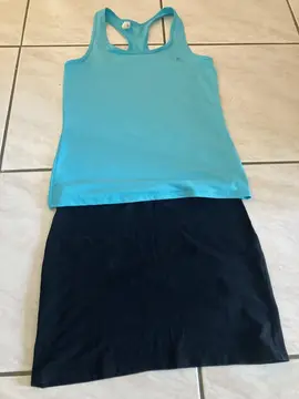 ensemble jupe DIVIDED + haut OXYLANE