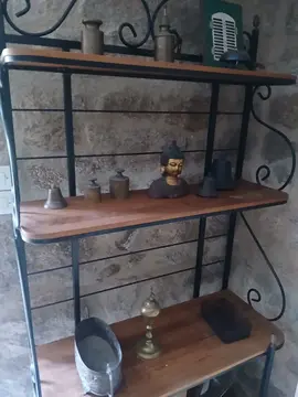 Etagère