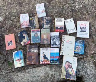 lot de livres très divers