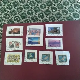 donne timbres auto-adhésif 1lot par envoie