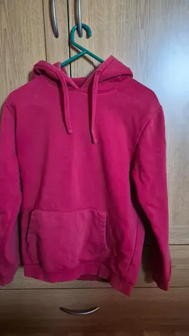 sweat-shirt taille S ou 16 ans homme garcon