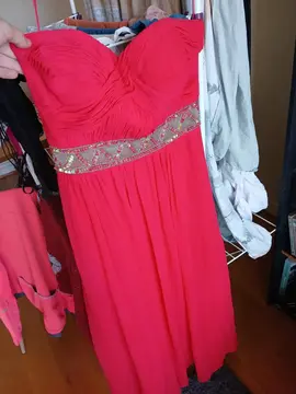 robe mariage ou cocktails rouge rose taille 38